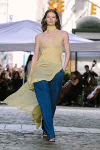 Prabal Gurung Spring 2025 Ready-to-Wear
