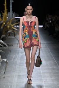 Etro Spring 2025 Ready-To-Wear Collection at Milan Fashion Week