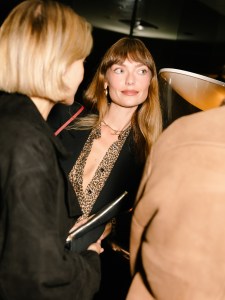 Sarah Holt