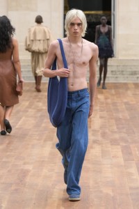 Gabriela Hearst Spring 2025 Ready-to-Wear Collection at Paris Fashion Week