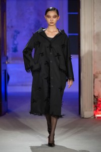 Huishan Zhang Spring 2025 Ready-To-Wear Collection at London Fashion Week