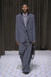 Jil Sander Spring 2025 Ready-To-Wear Collection at Milan Fashion Week