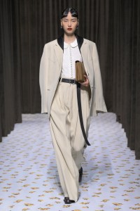 Jil Sander Spring 2025 Ready-To-Wear Collection at Milan Fashion Week