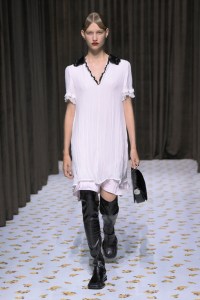 Jil Sander Spring 2025 Ready-To-Wear Collection at Milan Fashion Week
