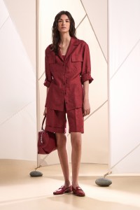 Kiton Spring 2025 Ready-To-Wear Collection at Milan Fashion Week