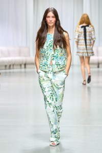 Leonard Paris Spring 2025 Ready-to-Wear Collection at Paris Fashion Week