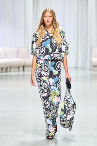Leonard Paris Spring 2025 Ready-to-Wear Collection at Paris Fashion Week