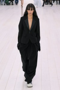 Loewe Spring 2025 Ready-to-Wear Collection at paris Fashion Week