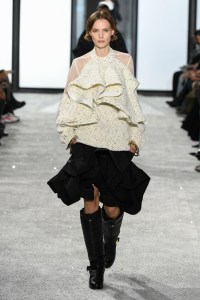 Sacai Spring 2025 Ready-to-Wear Collection at Paris Fashion Week