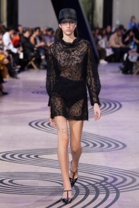 Shiatzy Chen Spring 2025 Ready-to-Wear Collection at Paris Fashion Week