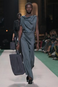 Victoria Beckham Spring 2025 Ready-to-Wear Collection