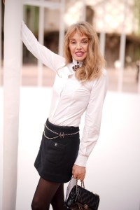 Arielle Dombasle at Chanel RTW Spring 2025