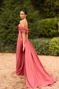 Zuhair Murad Spring 2025 ready-to-wear collection at Paris Fashion Week