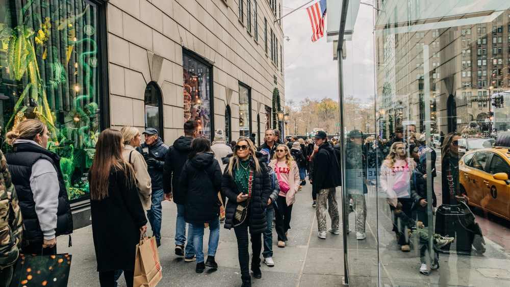 A look at Black Friday shopping around New York for the 2024 holiday season