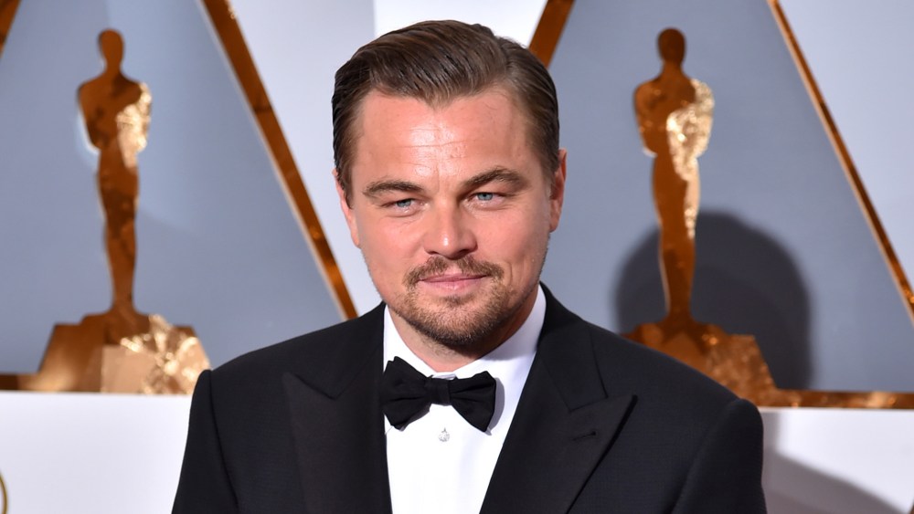 Leonardo DiCaprio attends the 88th Annual Academy Awards in Los Angeles on February 28, 2016.