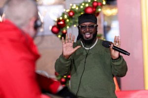 NEW YORK, NEW YORK - NOVEMBER 26: T-Pain performs during 2024 Macy's Thanksgiving Day Parade Rehearsals - Day 2 at Macy's Herald Square on November 26, 2024 in New York City.  (Photo by Michael Loccisano/Getty Images)