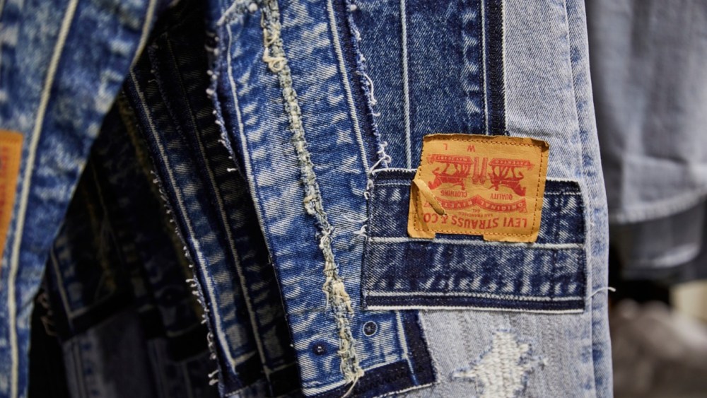 Levi's levi strauss & co.