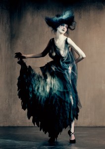 A look from Maison Margiela Artisanal 2024 by John Galliano, photographed by Paolo Roversi for Luncheon.