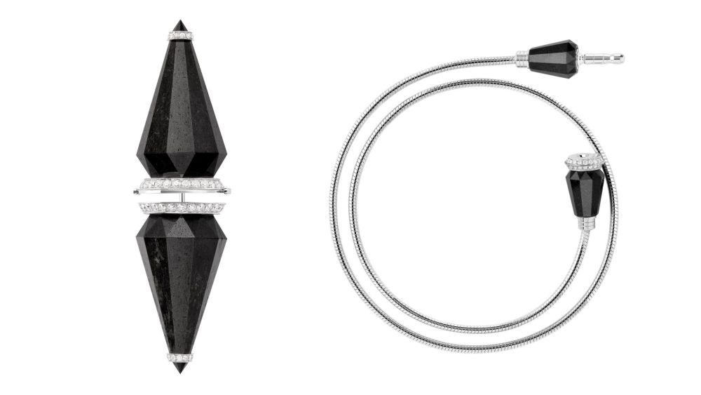 The Jack de Boucheron Ultime capsule from 2022 uses Cofalit, a  material considered the “ultimate waste” produced at the very end of any possible recycling of industrial waste.