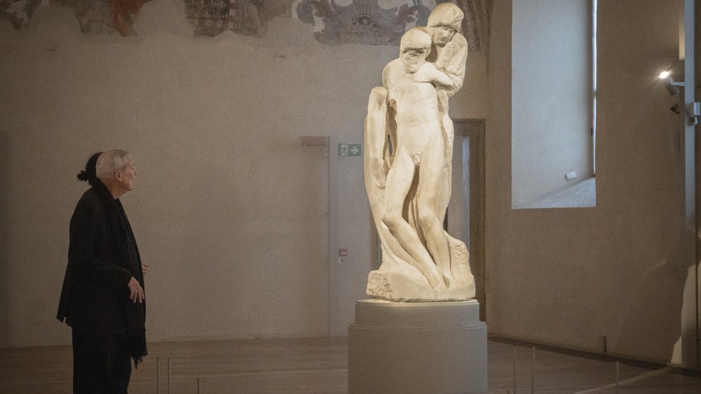 Rondanini Pietà Salone del mobile Robert Wilson