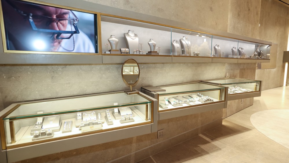 Effy Jewelry Fifth Avenue store