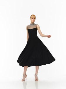 Naeem Khan Pre-Fall 2025 Collection