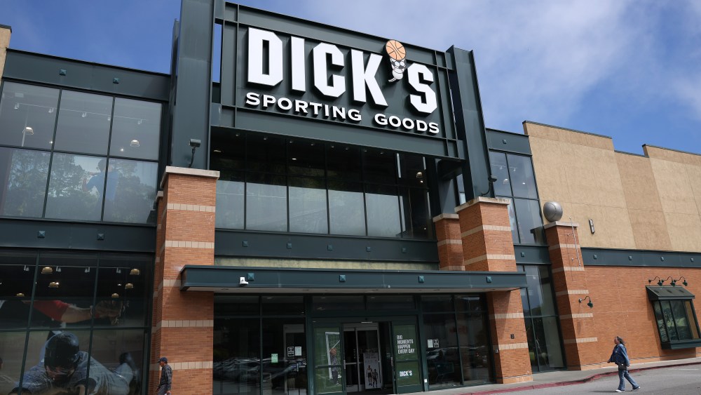 Dick's Sporting Goods, retail, earnings, Dicks, athletic retail, shoes, sneakers