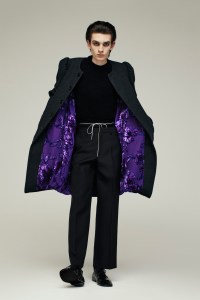 Dries Van Noten Men's Fall 2025 Ready-to-Wear Collection at Paris Men's Fashion Week