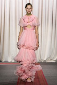 Giambattista Valli 2025 Spring Couture at Paris Couture Week