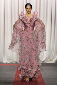 Giambattista Valli 2025 Spring Couture at Paris Couture Week