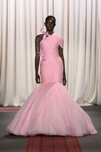 Giambattista Valli 2025 Spring Couture at Paris Couture Week