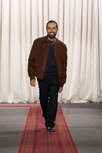Giambattista Valli 2025 Spring Couture at Paris Couture Week