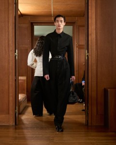 Jacquemus Fall 2025 Ready-to-Wear Collection