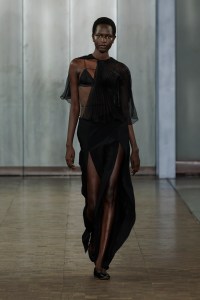 Nensi Dojaka Spring 2025 Ready-to-Wear Collection