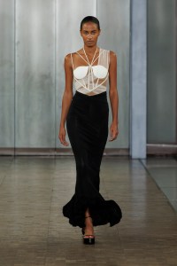 Nensi Dojaka Spring 2025 Ready-to-Wear Collection