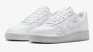 Nike Valentine's Day Air Force 1 "White Roses"