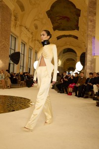 Schiaparelli Spring Couture 2025 Collection
