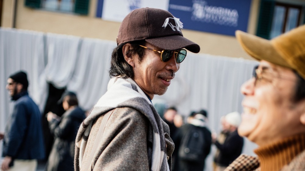 Street style at Pitti Uomo 107 in Florence, Italy, 2025.