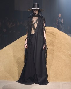 Yuima Nakazato Spring 2025 Couture at Paris Couture Week