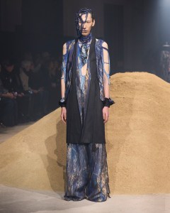 Yuima Nakazato Spring 2025 Couture at Paris Couture Week