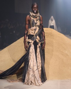 Yuima Nakazato Spring 2025 Couture at Paris Couture Week