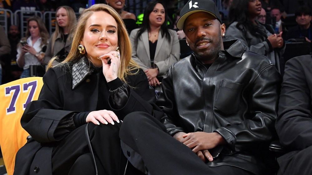 Adele and Rich Paul attend a Los Angeles Lakers game on Feb. 10, Hermès Kelly, Bottega Veneta coat