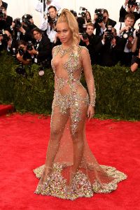 NEW YORK, NY - MAY 04:  Beyonce attends the "China: Through The Looking Glass" Costume Institute Benefit Gala at the Metropolitan Museum of Art on May 4, 2015 in New York City.  (Photo by Larry Busacca/Getty Images)