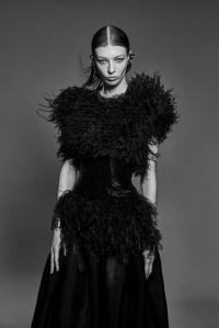 Naeem Khan Fall 2025 Ready-to-Wear Collection