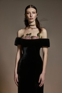 Naeem Khan Fall 2025 Ready-to-Wear Collection