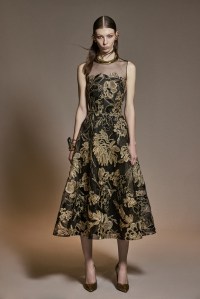 Naeem Khan Fall 2025 Ready-to-Wear Collection
