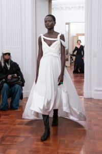 Alberta Ferretti Fall 2025 Ready-to-wear Collection at Milan Fashion Week