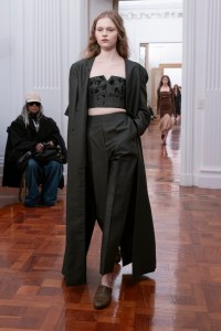 Alberta Ferretti Fall 2025 Ready-to-wear Collection at Milan Fashion Week