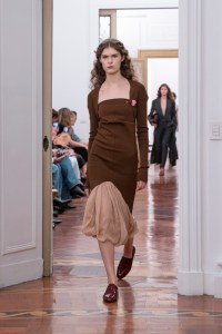 Alberta Ferretti Fall 2025 Ready-to-wear Collection at Milan Fashion Week