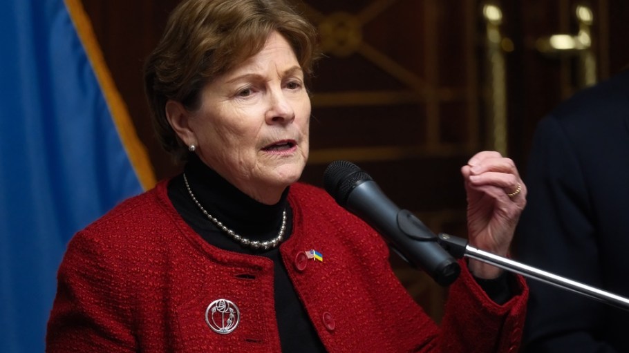 Jeanne Shaheen